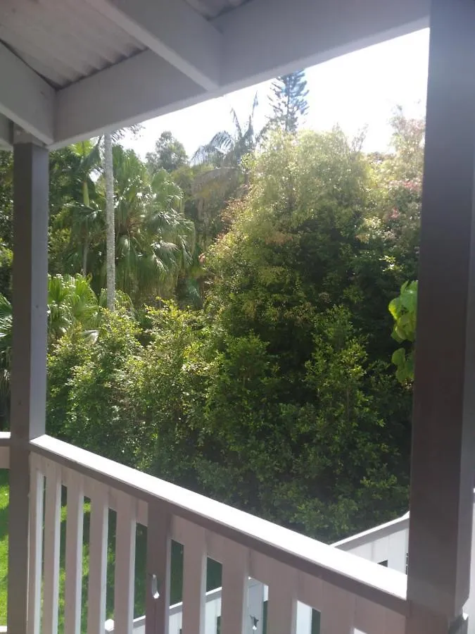 Near To Everything Yet In A Rainforest Setting Tewantin Homestay